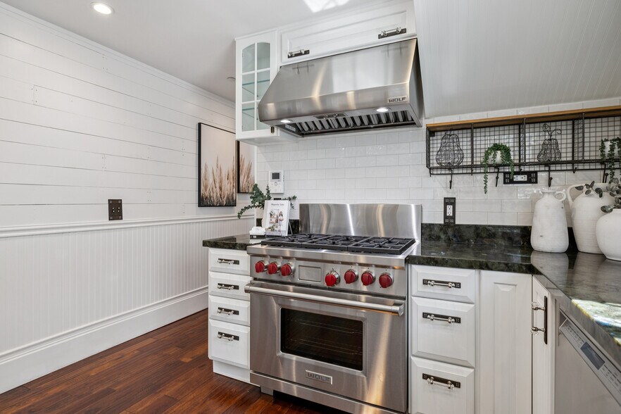 More Photos Of 917 Howard Ave, Burlingame Office Residential For Sale