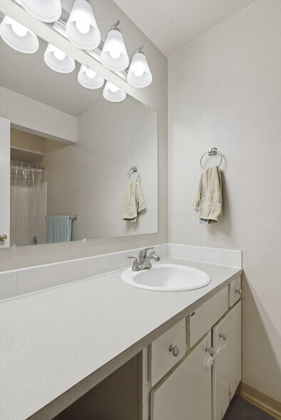 More Photos Of 2820 15th W, Seattle Apartments For Sale