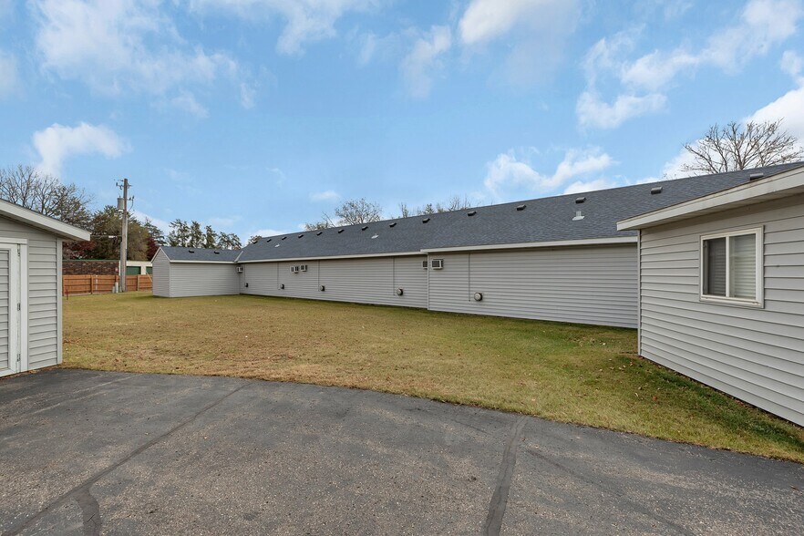 More Photos Of 720 Highway 10, Saint Cloud Hospitality For Sale