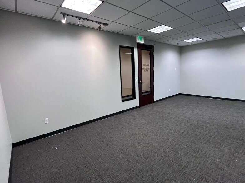 More Photos Of 16114 E Indiana Ave, Spokane Valley Medical For Lease