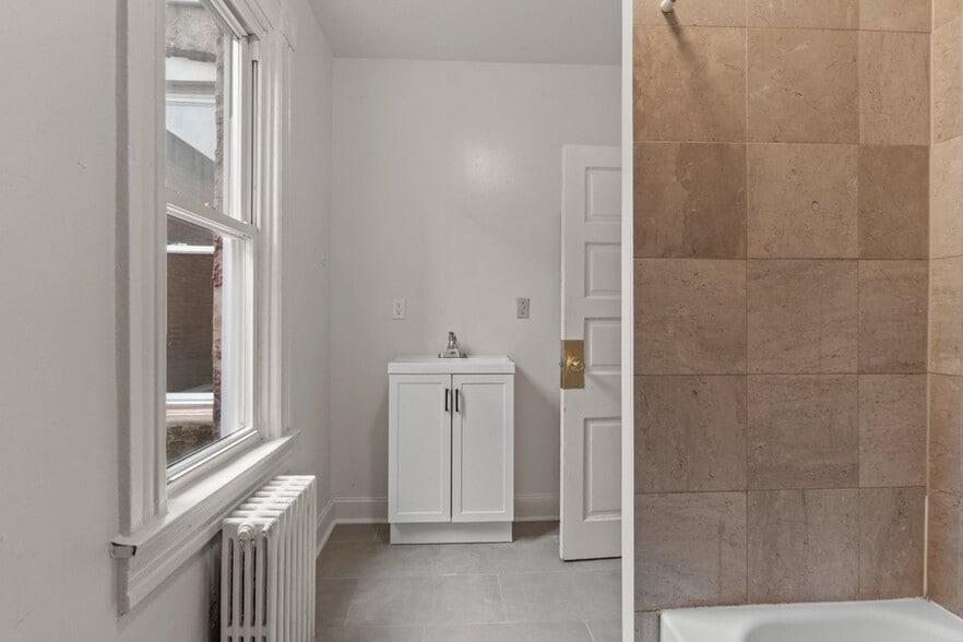 More Photos Of 217 E Preston St, Baltimore Apartments For Sale