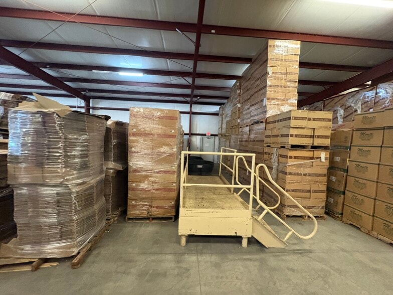 More Photos Of 11375 US-701 Hwy, Elizabethtown Refrigeration Cold Storage For Sale