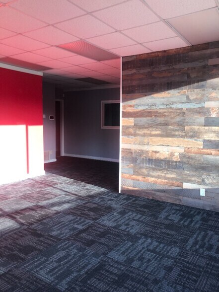 More Photos Of 1506-1524 Montclair Rd, Irondale General Retail For Lease