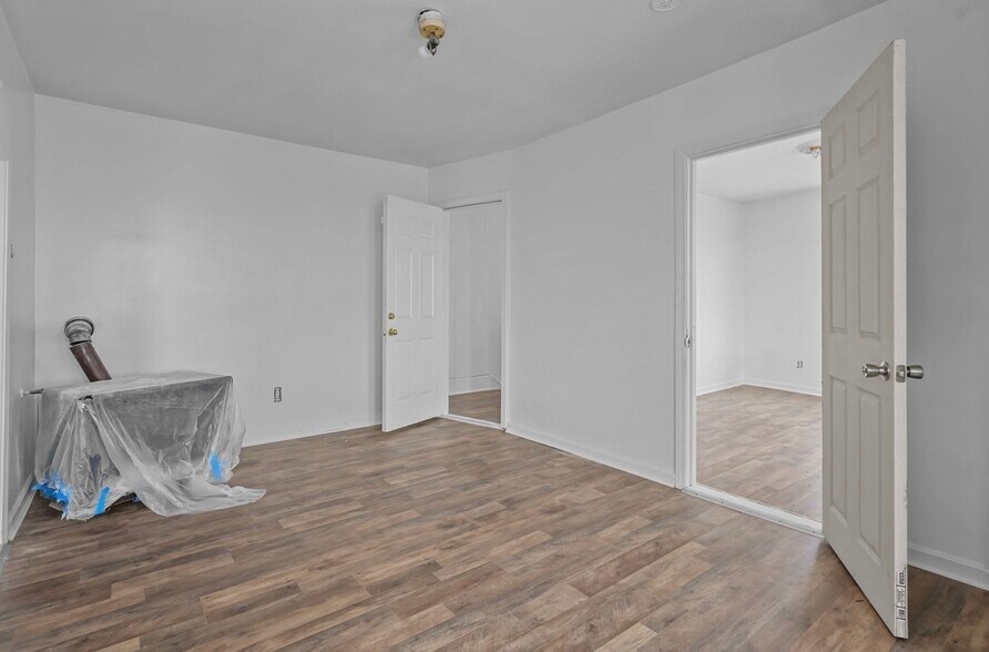 More Photos Of 49-51 County St, New Bedford Apartments For Sale