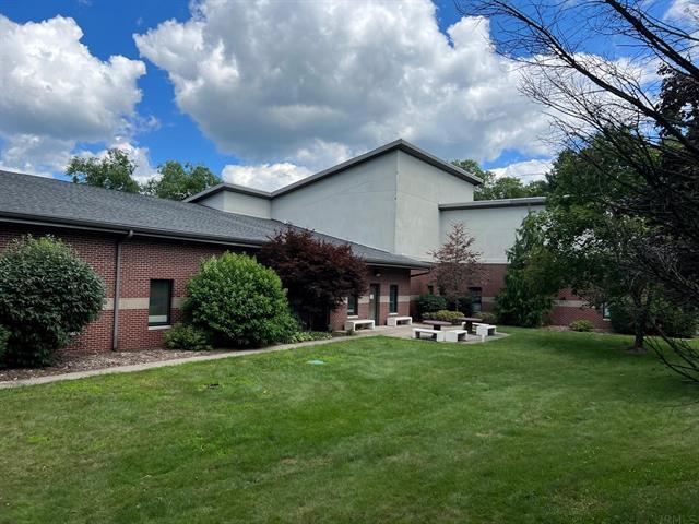More Photos Of 1900 W Severs Rd, La Porte Office For Lease