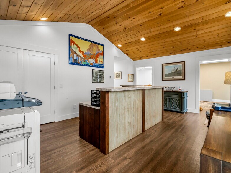 More Photos Of 147 E Court St, Rutherfordton Office Residential For Sale