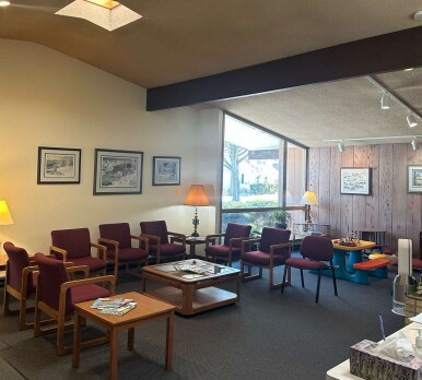 More Photos Of 120 E Oak St, Lake Mills Medical For Sale