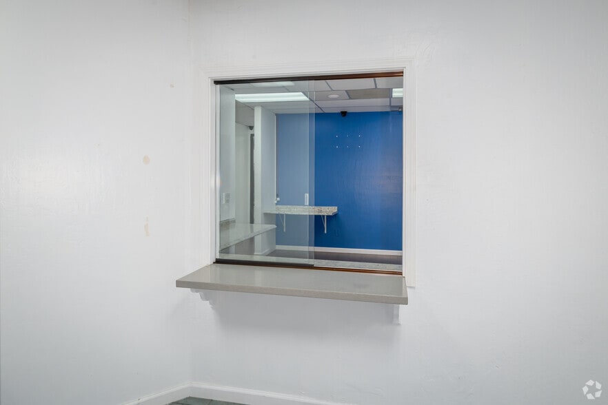 More Photos Of 701 Howe Ave, Sacramento Medical For Sale