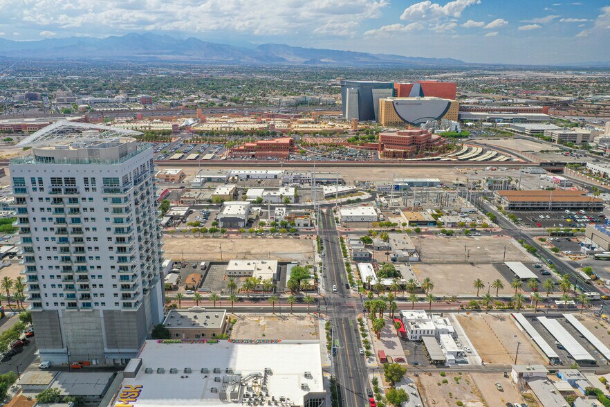 More Photos Of 801 Casino Center, Las Vegas Land For Sale