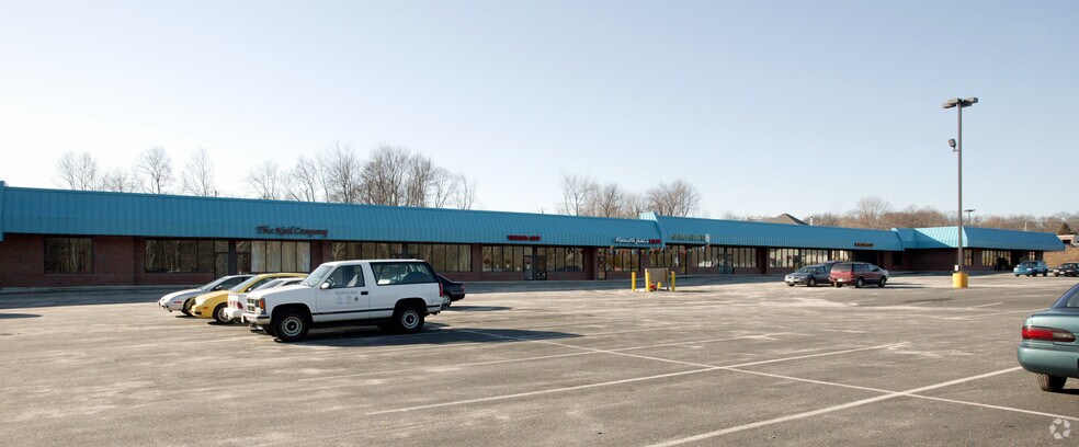 More Photos Of 799 S Main St, Bellingham Unknown For Lease