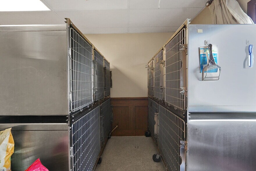 More Photos Of 1032 Columbus St, Harrisburg Office For Sale