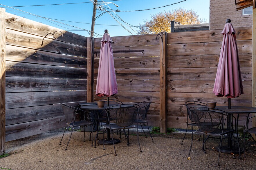 More Photos Of 209 W Main St, Genoa Bar For Sale