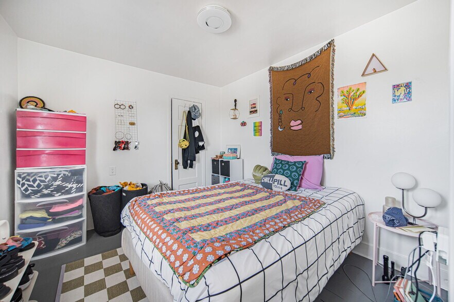 More Photos Of 2110 Ashby Ave, Berkeley Multifamily For Sale