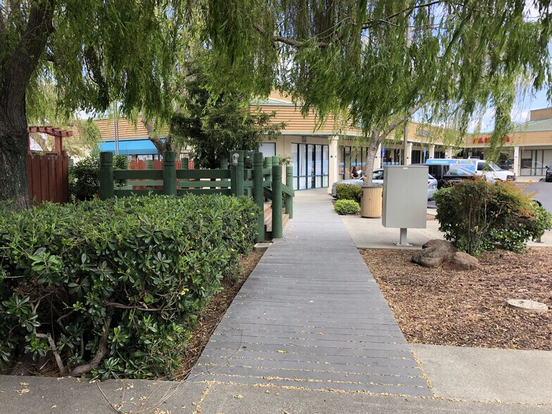 More Photos Of 460-480 Redwood St, Vallejo Unknown For Lease