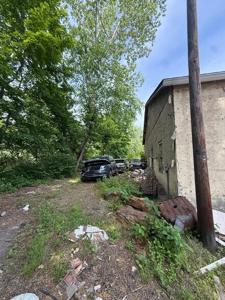More Photos Of 276 Hamburg Tpke, Riverdale Industrial For Sale
