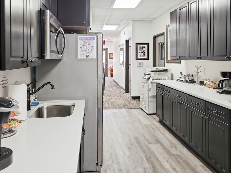 More Photos Of 1345 Plaza Ct N, Lafayette Coworking Space