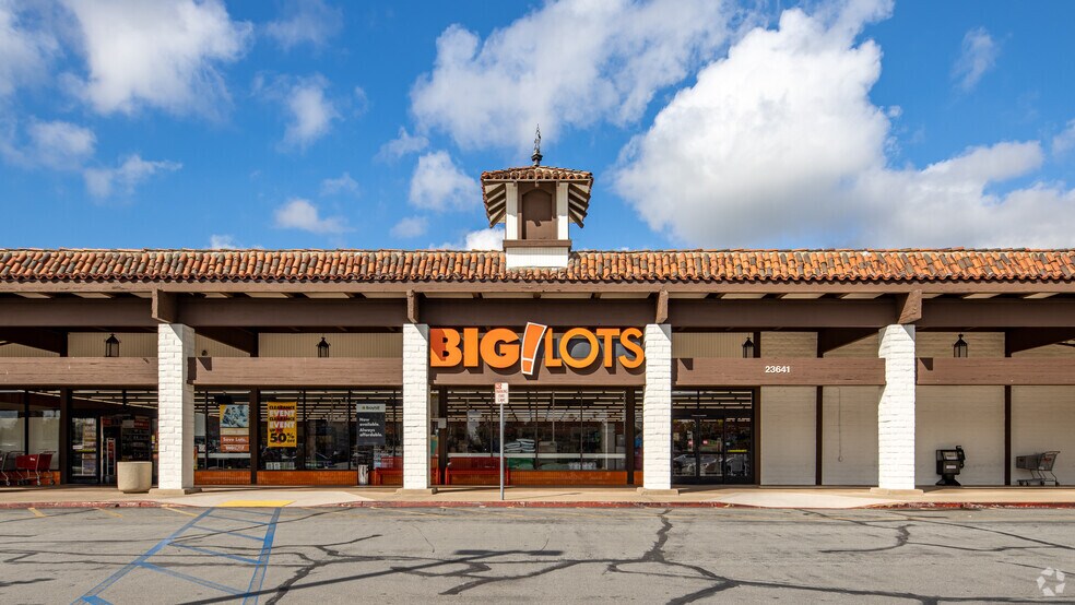 More Photos Of 23601 Moulton Pky, Laguna Hills Medical For Lease