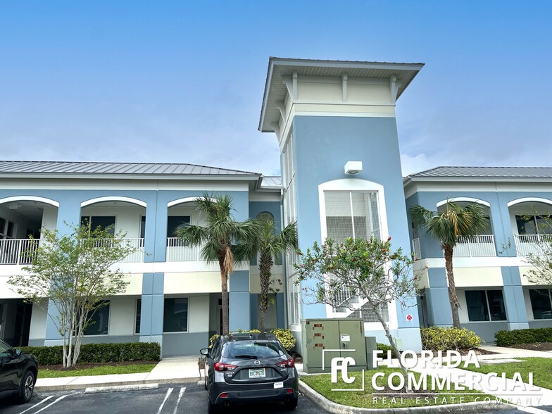 More Photos Of 540 NW University, Port Saint Lucie Office Residential For Sale