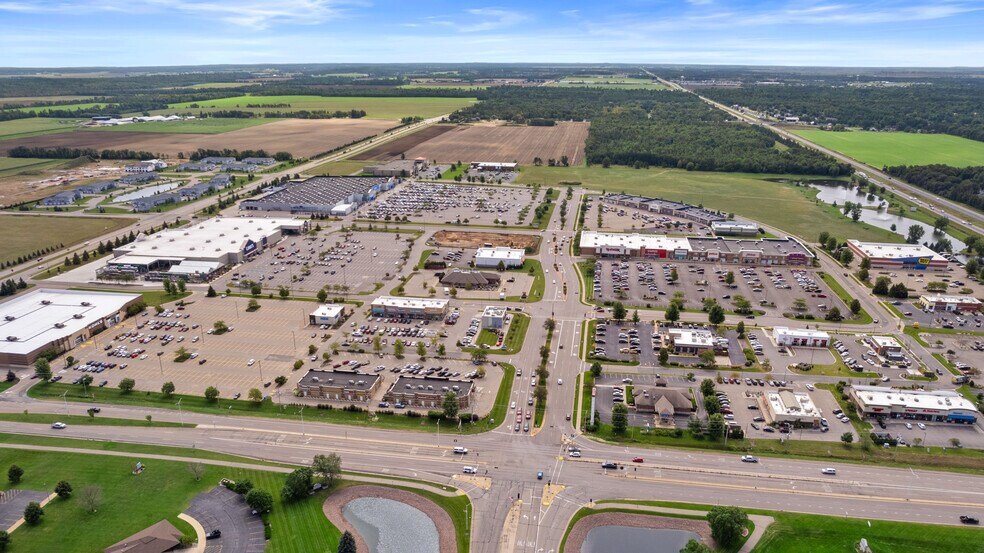 More Photos Of 250 Crossroads Dr, Plover Unknown For Lease