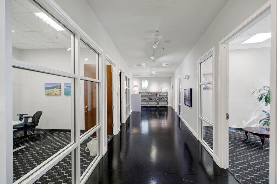 More Photos Of 2010 S Tryon St, Charlotte Loft Creative Space For Sale