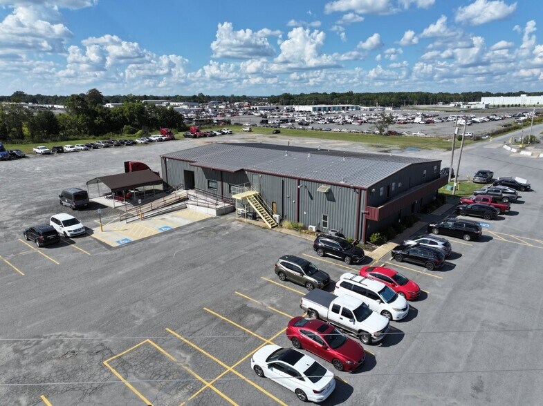 More Photos Of 1 Harold Ives Dr, North Little Rock Warehouse For Sale