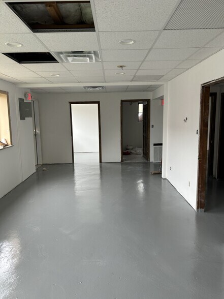 More Photos Of 60 Edmund St, East Providence Loft Creative Space For Lease