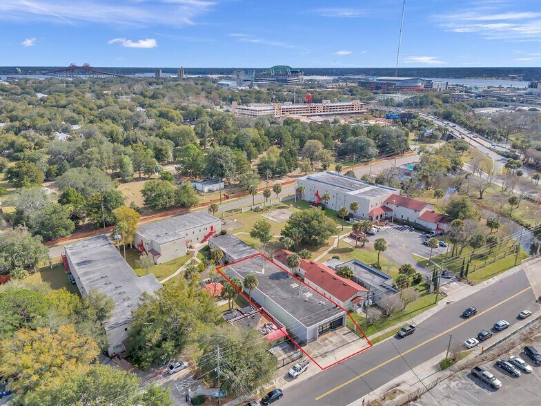 More Photos Of 931 N Liberty St, Jacksonville Warehouse For Sale