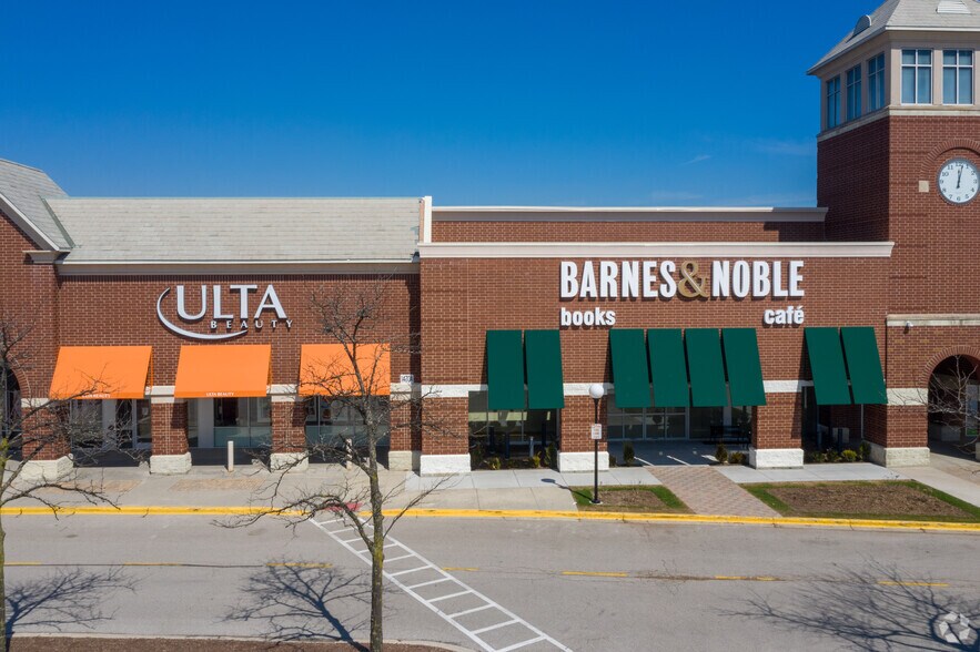 More Photos Of 1430-1540 E Golf Rd, Schaumburg Unknown For Lease