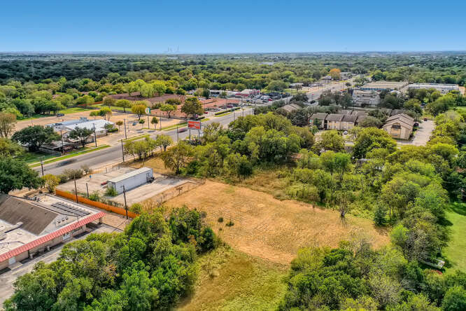 More Photos Of 2037-2041 S WW White Rd, San Antonio Land For Sale