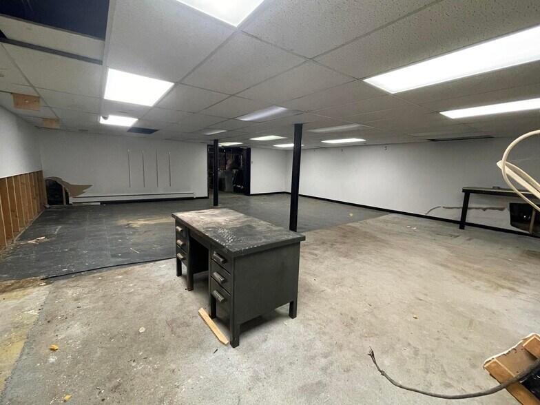 More Photos Of 99-101 Fraley st, Kane Flex For Sale