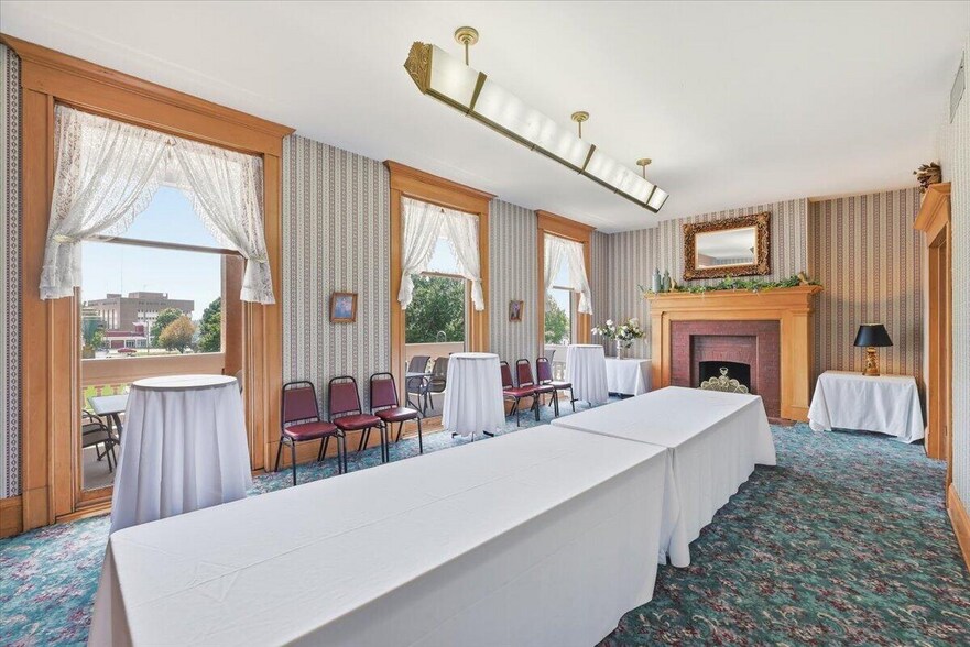 More Photos Of 530 1st Ave, Council Bluffs Lodge Meeting Hall For Sale
