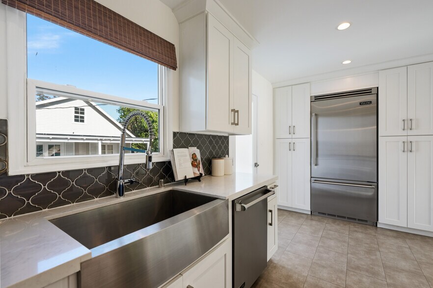 More Photos Of 5438 Colfax Ave, North Hollywood Multifamily For Sale
