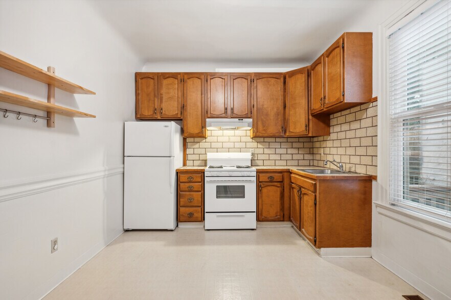 More Photos Of 2276 Hayes St, San Francisco Apartments For Sale
