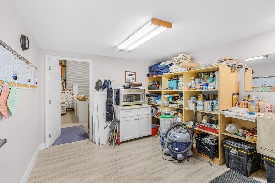 More Photos Of 3550 Work Dr, Fort Myers Industrial For Sale