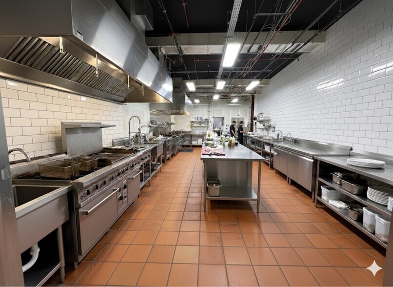 More Photos Of 57 Hamburg Tpke, Riverdale Restaurant For Lease