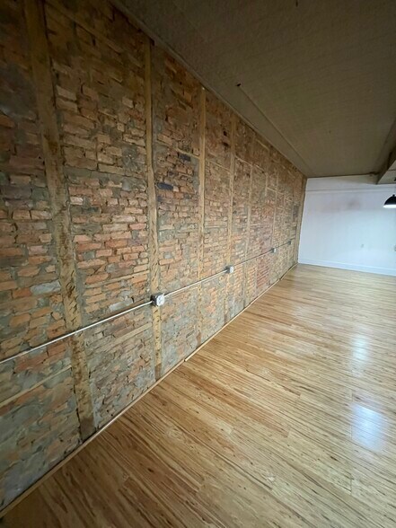 More Photos Of 120 E State St, Ithaca Loft Creative Space For Lease