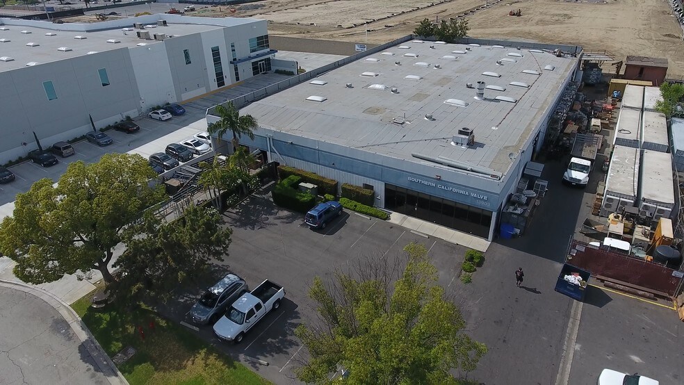 More Photos Of 13903 Maryton Ave, Santa Fe Springs Warehouse For Lease