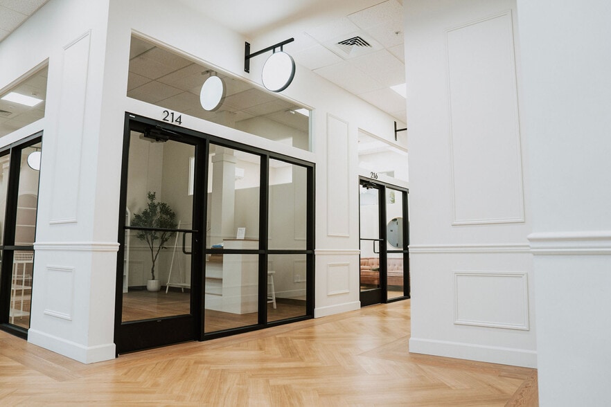 More Photos Of 285 Liberty St, Salem Storefront Retail Office For Lease