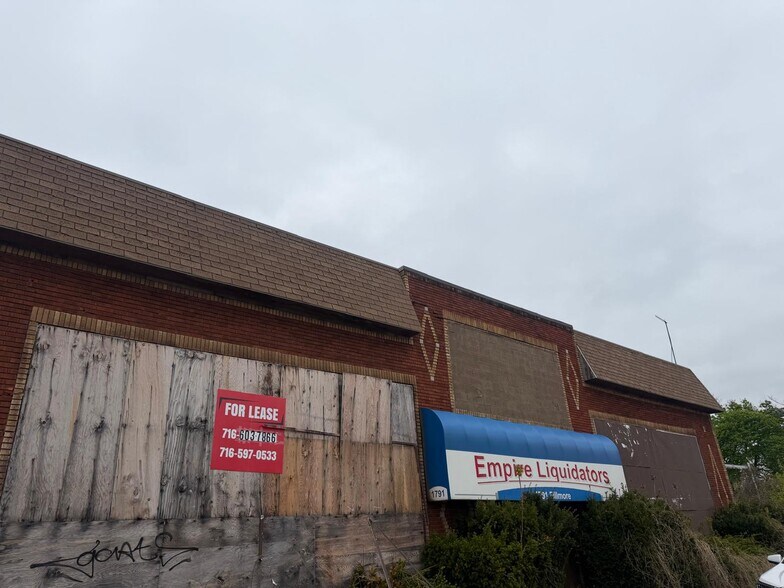 More Photos Of 1791 Fillmore Ave, Buffalo Distribution For Lease