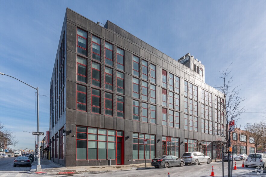 More Photos Of 100 Bogart St, Brooklyn Office For Lease