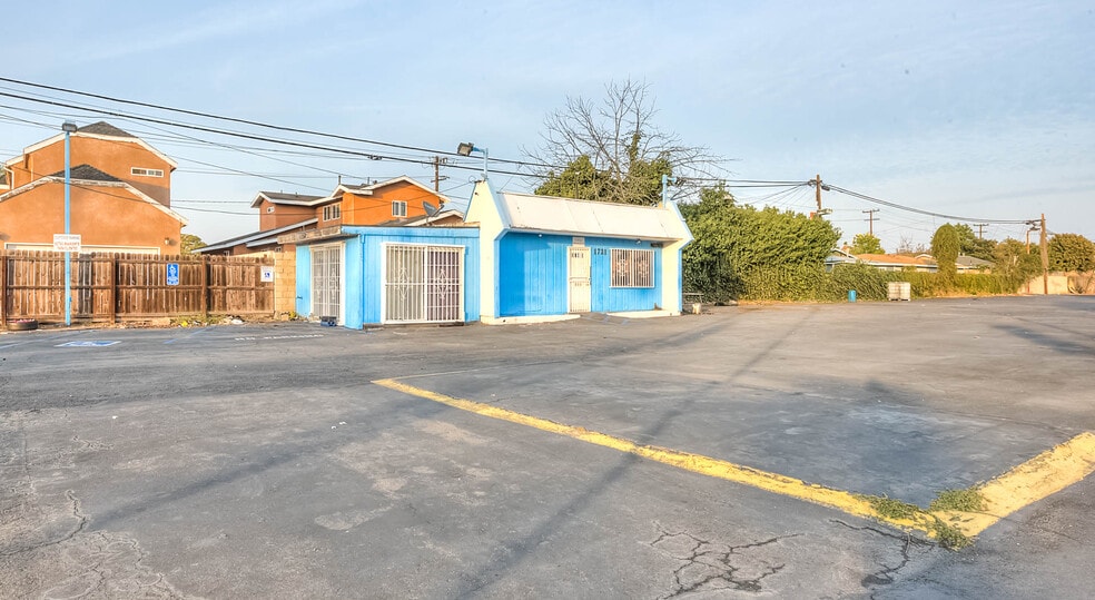 More Photos Of 1715 W 1st St, Santa Ana Land For Sale