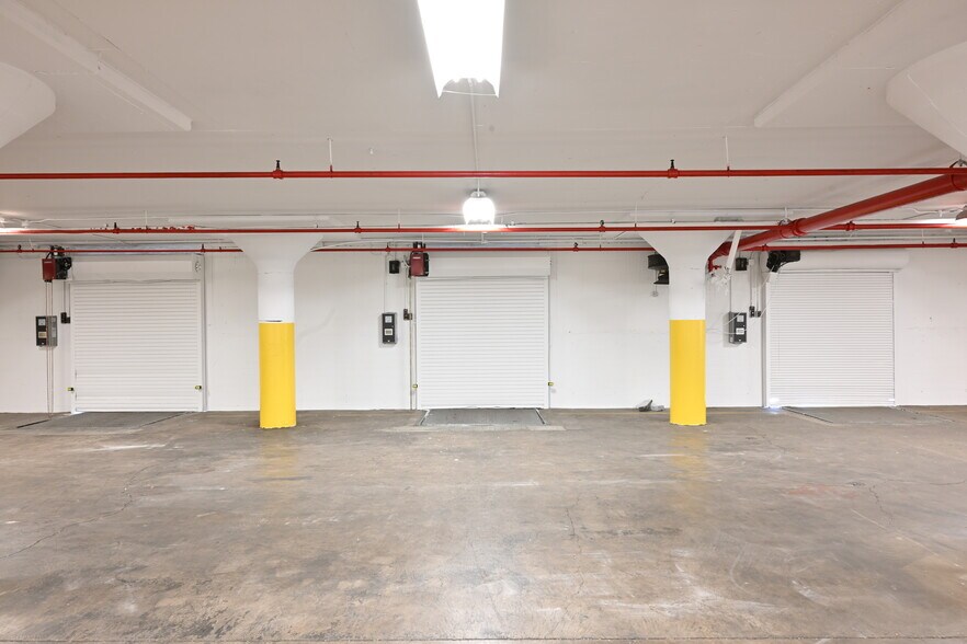 More Photos Of 200 28th St, McKeesport Warehouse For Sale