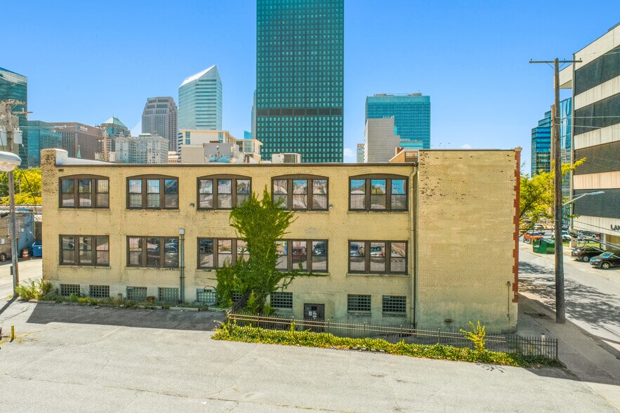 More Photos Of 1432 Hamilton Ave, Cleveland Office For Sale