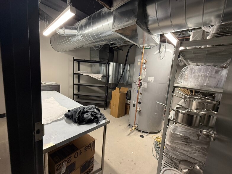 More Photos Of 2130-2136 Kains Rd, London Storefront For Lease