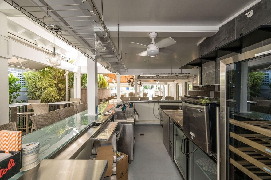 More Photos Of 532 Margaret St, Key West Restaurant For Sale