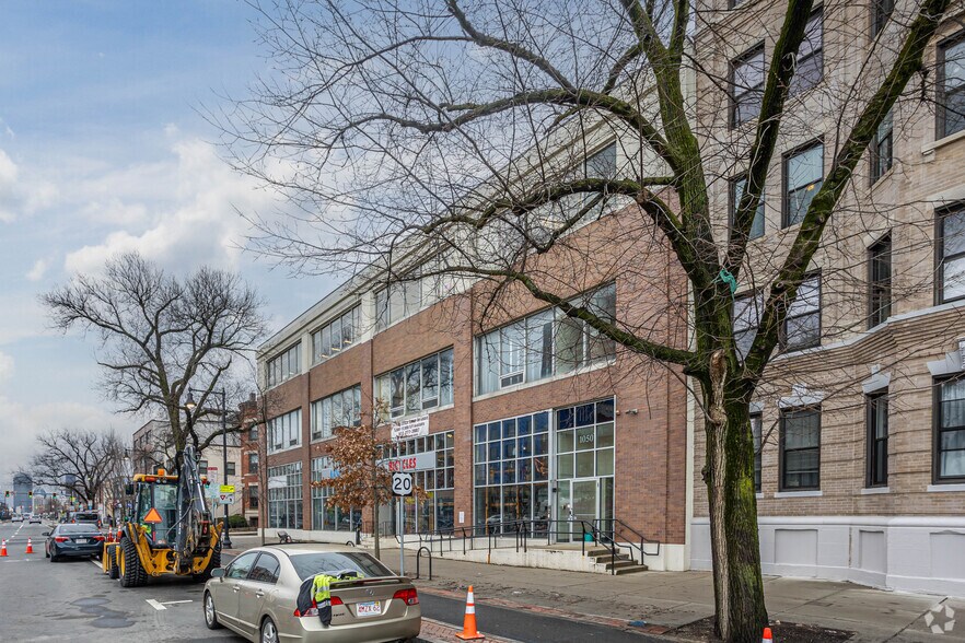 More Photos Of 1048-1050 Commonwealth Ave, Boston Office For Lease