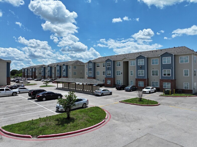 More Photos Of 23104 Richards Rd, Prairie View Apartments For Sale