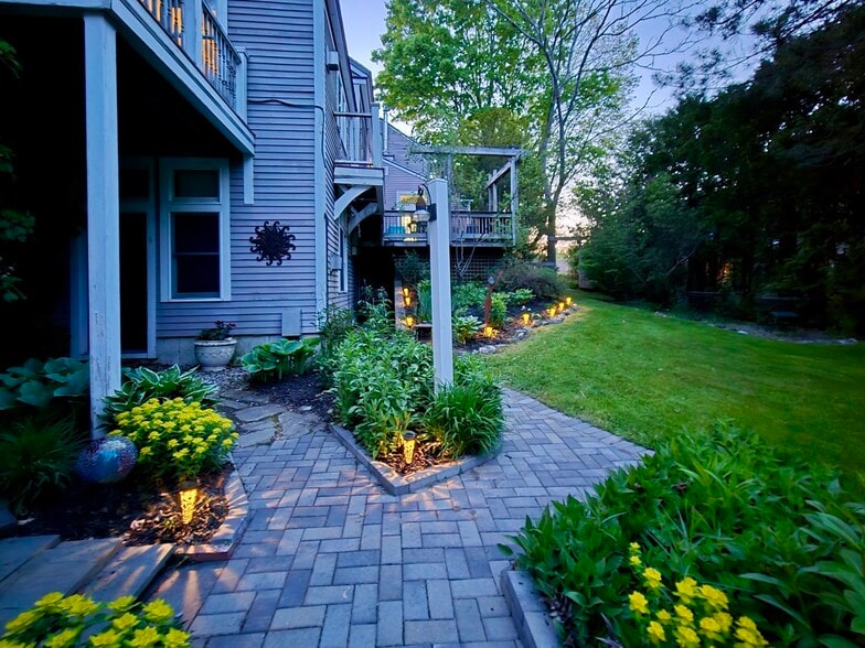 More Photos Of 82 Elm St, Camden Hospitality For Sale