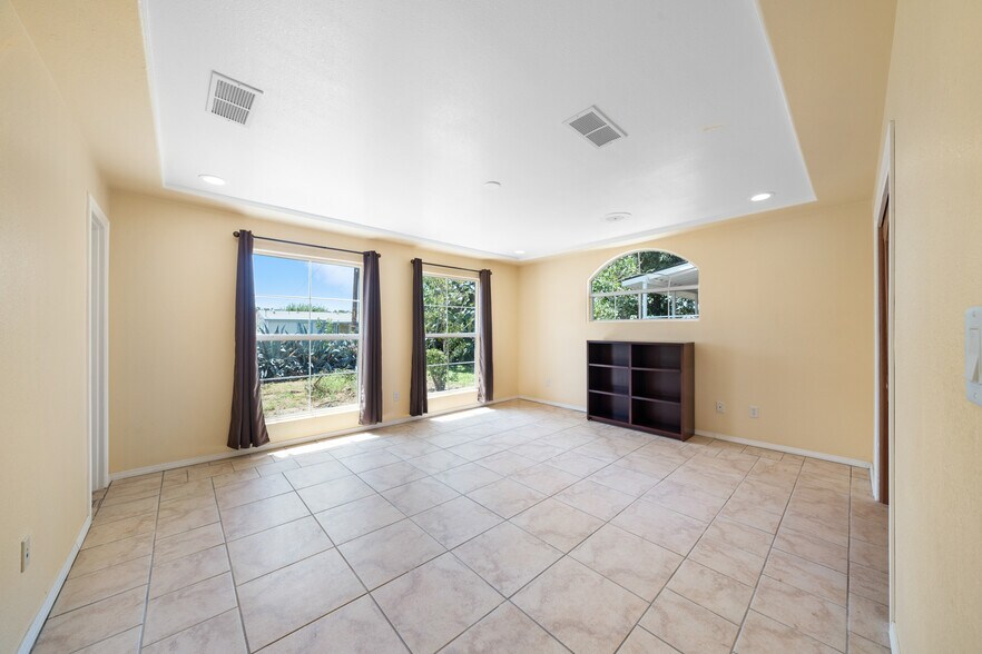 More Photos Of 8241 Koch Rd, Bakersfield Land For Sale