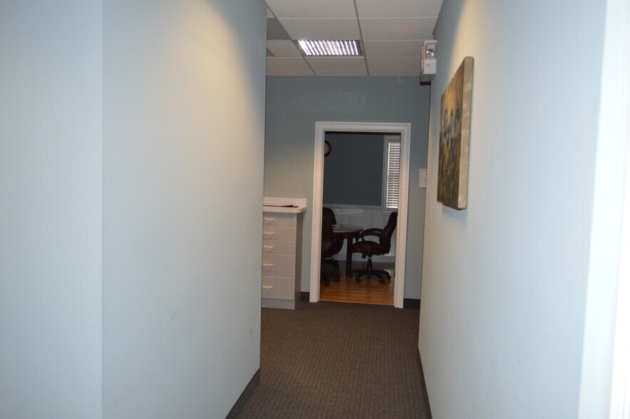 More Photos Of 66 N Main St, Sellersville Medical For Lease